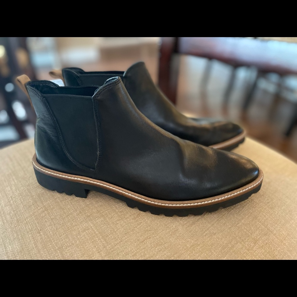 Ecco Women’s Chelsea Boot